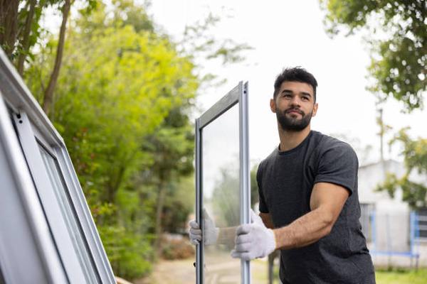 How Window Installation Contractors Handle Custom Window Projects